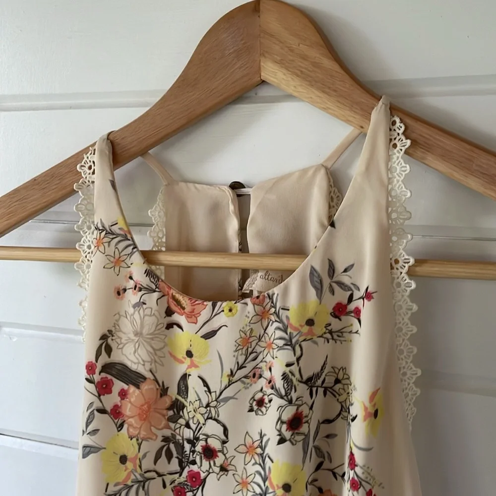 Tan flower print high neck dress - Picture 2 of 4